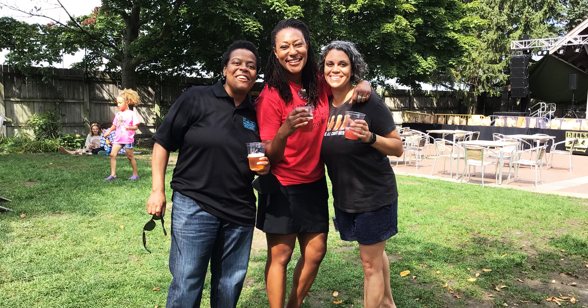 women socializing and enjoying craft beer x